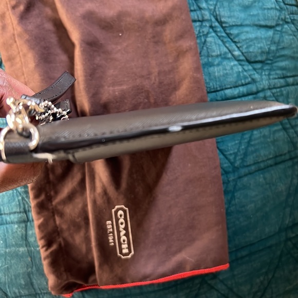 Coach zippered wallet/wristlet - Picture 13 of 13